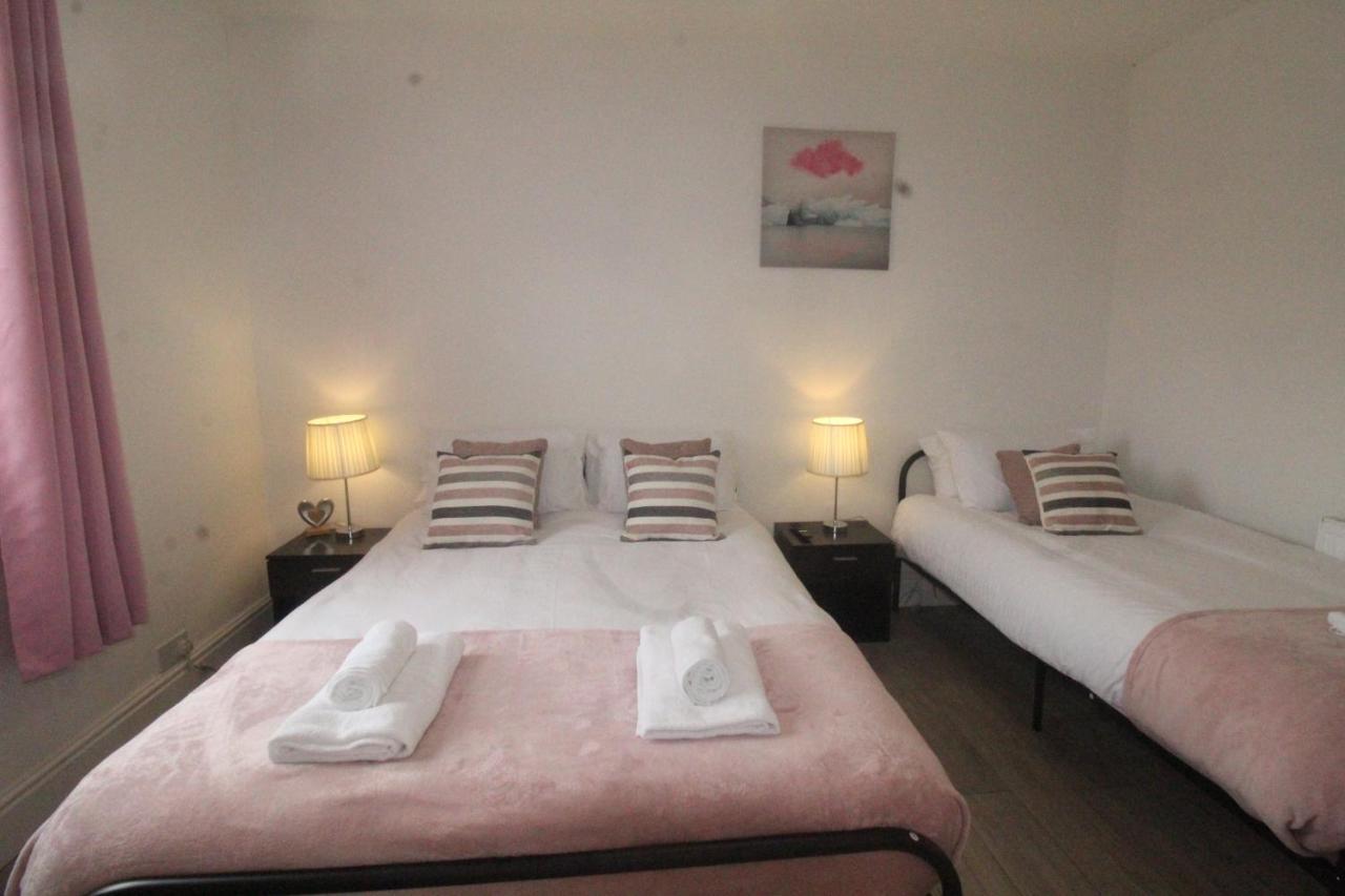 Dinnington House Dinnington By Smart Corporate Stays Екстериор снимка